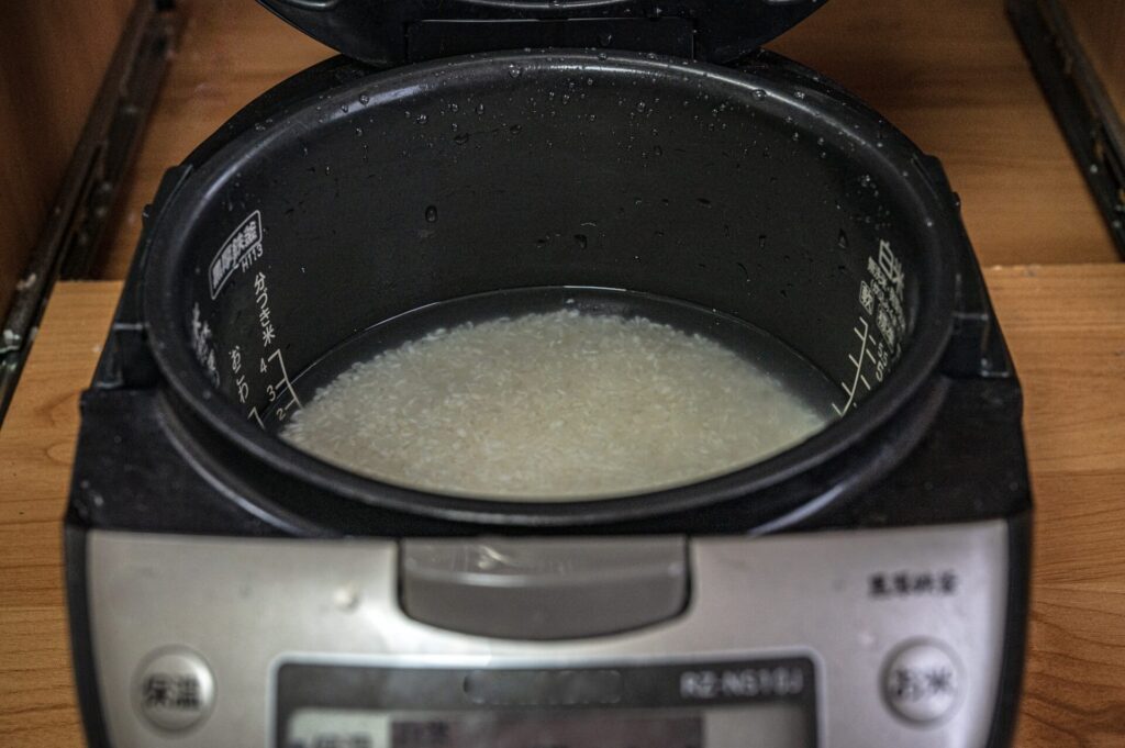 無洗米がベチャベチャになる｜家庭での美味しい炊き方を解説